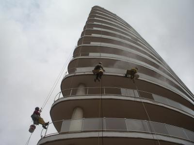 Arreglo en edificio de Benidorm 2